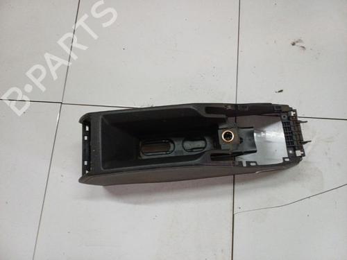 Console centrale Console centrale OPEL ZAFIRA / ZAFIRA FAMILY B (A05) 1.9 CDTI (M75) (120 hp) 36822749 36822749