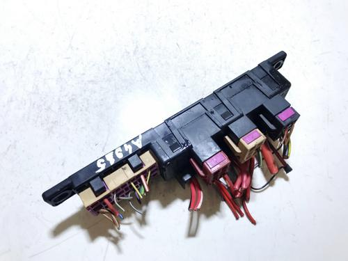 Used Fuse box Fuse box AUDI A6 C5 Avant (4B5, 4B6) 2.5 TDI (180 hp) 33515083 33515083