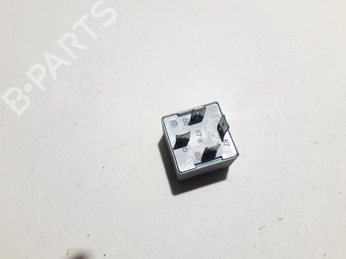 Electronic sensor VW TOURAN (1T1, 1T2) 1.9 TDI | BP33102686M84 - Image 2
