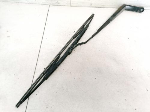 Used Front windshield wiper arm Front windshield wiper arm TOYOTA YARIS VERSO (_P2_) 1.3 (NCP20_, NCP22_, NCP20R, NCP22R) (86 hp) 32886494 32886494