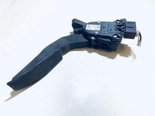 Used Pedal Pedal 35573481 35573481