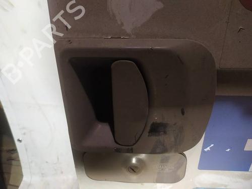 front-right-exterior-door-handle-iveco-daily-iv-platformchassis-2006-2007-2008-2009-2010-2011-2012-35192963 main image