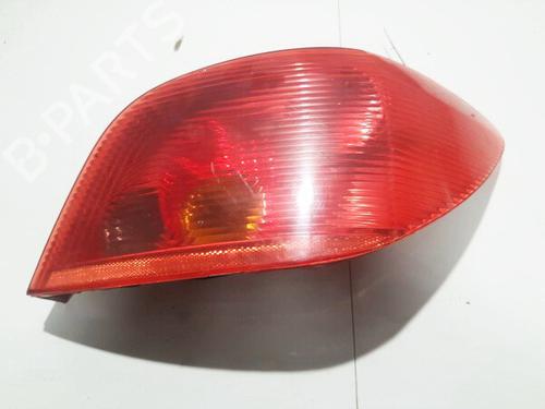 Used Right taillight Right taillight 35881056 35881056