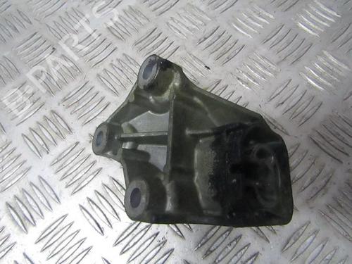 Støtte Støtte VOLVO XC90 I (275) T6 AWD (272 hp) 33497455 33497455