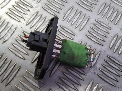 heater-resistor-toyota-corolla-saloon-_e12_-2000-2001-2002-2003-2004-2005-2006-2007-2008-35679489 main image