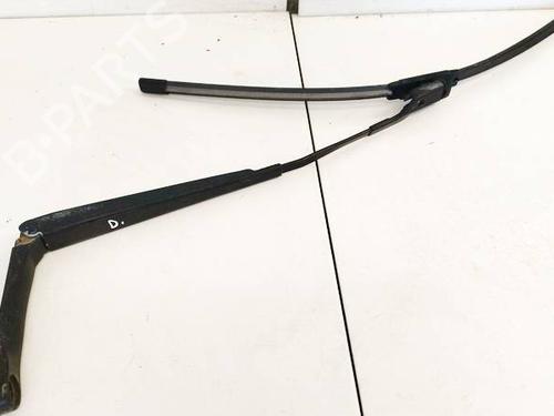 Used Front windshield wiper arm Front windshield wiper arm 38319857 38319857