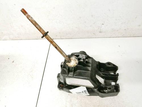 Used Gear lever Gear lever TOYOTA COROLLA Saloon (_E12_) 2.0 D-4D (CDE120_, CDE120R) (116 hp) 35013034 35013034