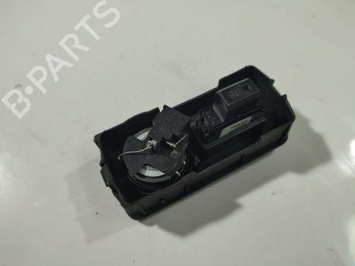 switch-opel-signum-hatchback-z03-2003-2004-2005-2006-2007-2008-32534036 main image