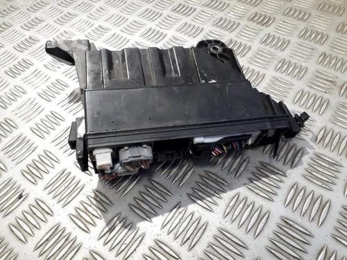 Used Fuse box Fuse box LEXUS IS II (_E2_) 220d (ALE20) (177 hp) 33500461 33500461