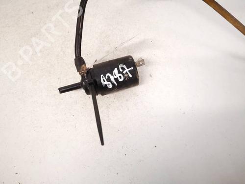Used Washer pump Washer pump VW PASSAT B2 (32B) 1.6 D (54 hp) 35385223 35385223