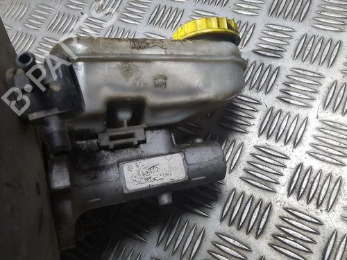 Used Brake master cylinder Brake master cylinder CHRYSLER STRATUS (JA) 2.4 16V (152 hp) 35693225 35693225