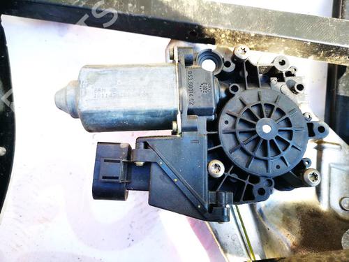 Used Left front window motor Left front window motor 35599724 35599724