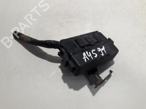 Fuse box SUZUKI GRAND VITARA II (JT, TE, TD) 1.9 DDiS (JB419WD, JB419XD) | BP33510470E1 - Image 2