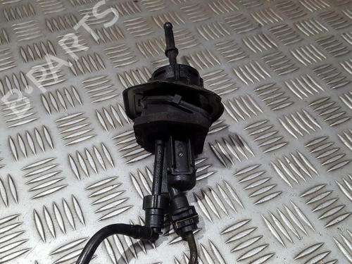 Clutch slave cylinder MAZDA 3 (BK) 1.3 (BK14) | BP35700122M113 - Image 2