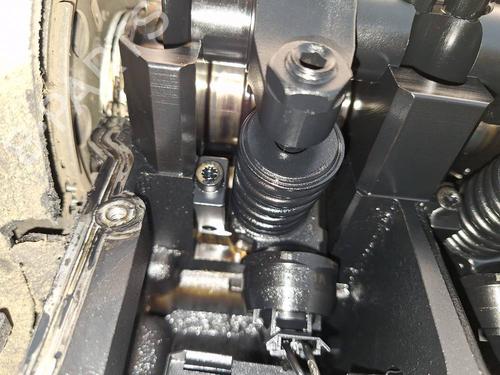 Used Injector Injector VW TOURAN (1T1, 1T2) 1.9 TDI (90 hp) 35097662 35097662