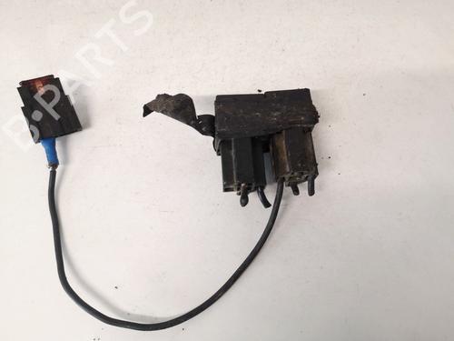 Used Electronic sensor Electronic sensor VW PASSAT B3/B4 Variant (3A5, 35I) 1.6 (101 hp) 32890634 32890634