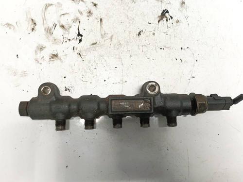 Injection rail VOLVO V50 (545) 1.6 D | BP34937587M98 - Image 3