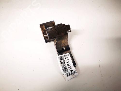 Used Hinge/Door check strap VW BORA I (1J2) 1.9 TDI (90 hp) 32532389