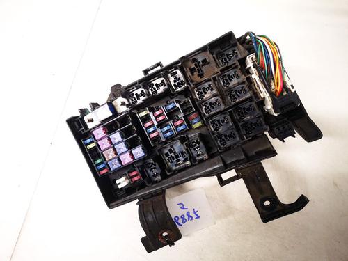 Used Fuse box MAZDA 6 Saloon (GG) 2.3 (GG3P) (166 hp) 33092077