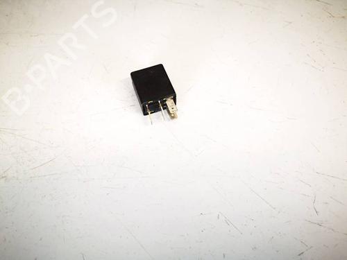 Electronic sensor ALFA ROMEO 147 (937_) 1.9 JTD 16V (937.AXG1B, 937.BXG1B) | BP32578794M84 - Image 2