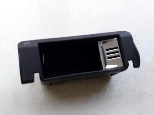 Used Ashtray Ashtray AUDI A6 C6 (4F2) 2.0 TDI (136 hp) 35851942 35851942