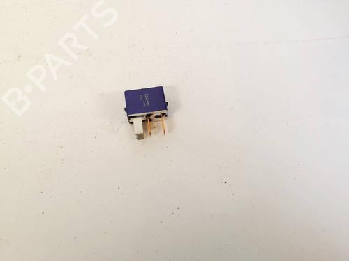 Used Electronic sensor Electronic sensor TOYOTA AVENSIS (_T25_) 2.0 D-4D (CDT250_, CDT250R) (116 hp) 32940853 32940853