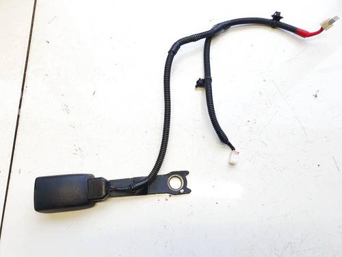 seat-buckle-toyota-prius-_w3_-2008-2009-2010-2011-2012-2013-2014-2015-2016-35171579 main image