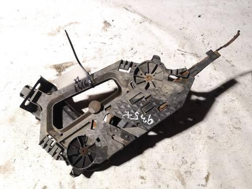 Used Right headlight support Right headlight support 35231241 35231241