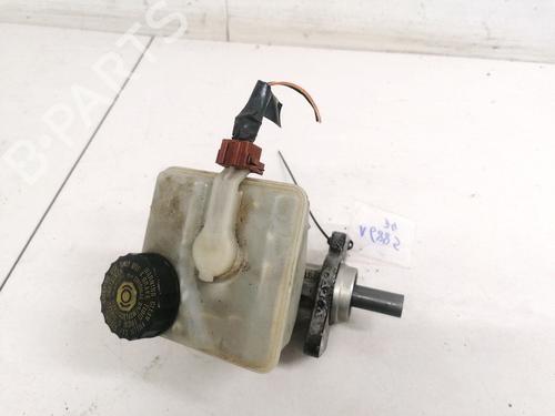 Used Brake master cylinder Brake master cylinder VOLVO S80 I (184) 2.4 (170 hp) 35547471 35547471