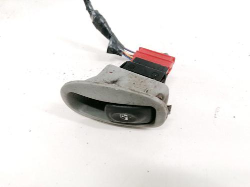 Used Switch Switch RENAULT SCÉNIC I MPV (JA0/1_, FA0_) 1.9 dTi (JA0N) (98 hp) 33087805 33087805