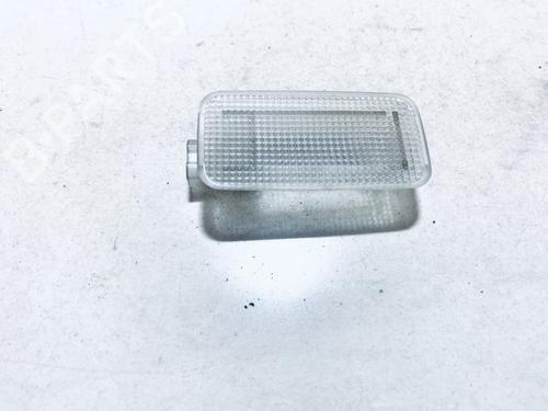 interior-roof-light-toyota-auris-_e15_-2006-2007-2008-2009-2010-2011-2012-2013-35562147 main image