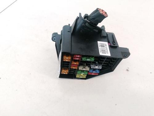 Used Fuse box VW PASSAT B6 (3C2) 2.0 TDI 4motion (140 hp) 33094943