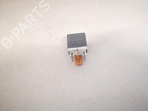 Used Other Other VW PASSAT B3/B4 Variant (3A5, 35I) 1.8 (90 hp) 32902556 32902556