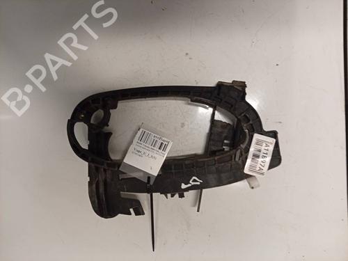 Used Front right exterior door handle Front right exterior door handle BMW 7 (E65, E66, E67) 730 d (218 hp) 39575045 39575045