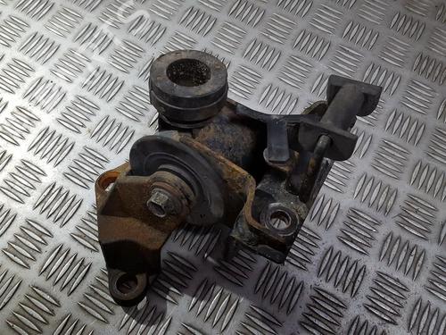 Used Engine mount Engine mount MAZDA MPV II (LW) 2.0 DI (136 hp) 33497031 33497031