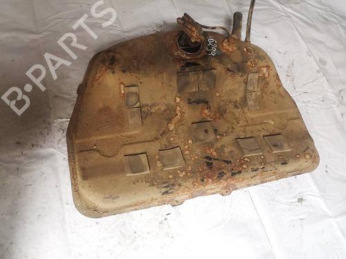 Benzintank Benzintank HYUNDAI SONATA IV (EF) 2.0 (134 hp) 35295403 35295403