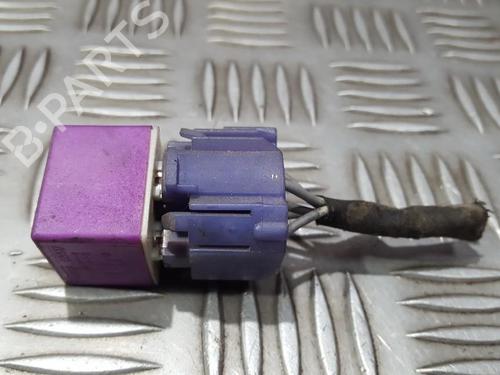 Used Electronic sensor Electronic sensor PEUGEOT 806 (221) 1.9 TD (92 hp) 33498054 33498054