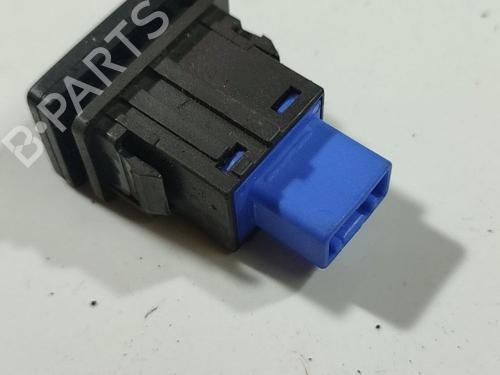 Switch TOYOTA YARIS (_P9_) 1.4 D-4D (NLP90_, NLP90R) | BP34923209I30 - Image 3