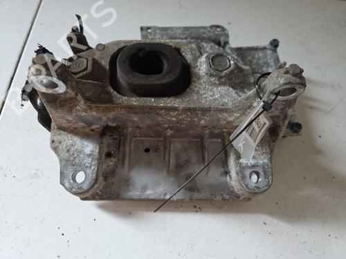 Used Engine mount Engine mount NISSAN JUKE (F15) 1.5 dCi (110 hp) 32572716 32572716