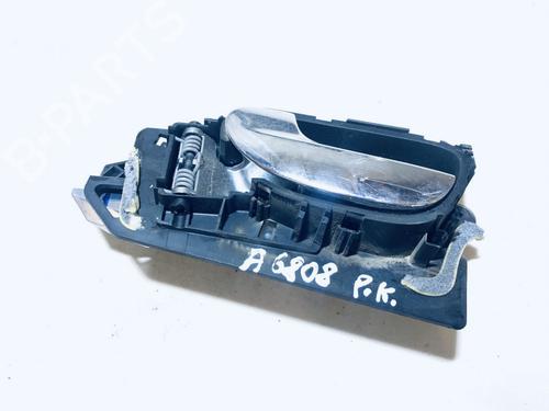 Used Front left interior door handle Front left interior door handle 35566358 35566358