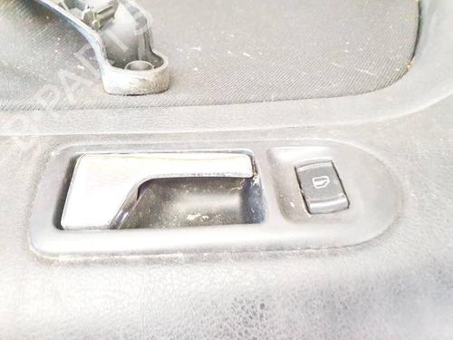 Used Front right interior door handle Front right interior door handle VW GOLF IV (1J1) 1.9 TDI (90 hp) 35244801 35244801