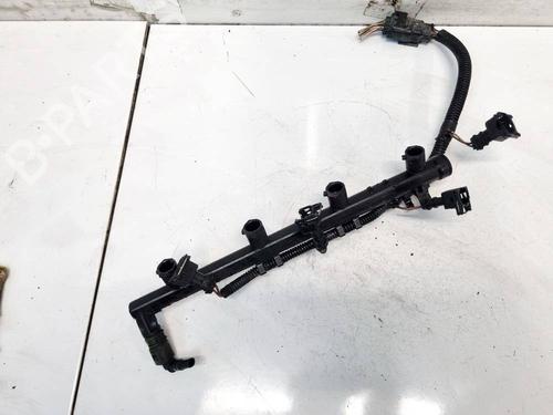 Used Injection rail Injection rail 35051038 35051038