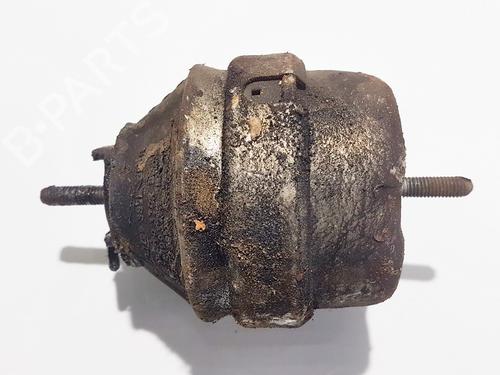 Used Engine mount Engine mount AUDI A4 B5 (8D2) 1.9 TDI (90 hp) 33091671 33091671