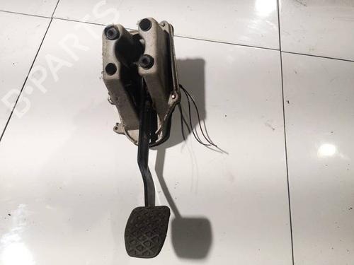 Used Pedal Pedal MERCEDES-BENZ 123 Saloon (W123) 240 D (123.123) (72 hp) 34886124 34886124