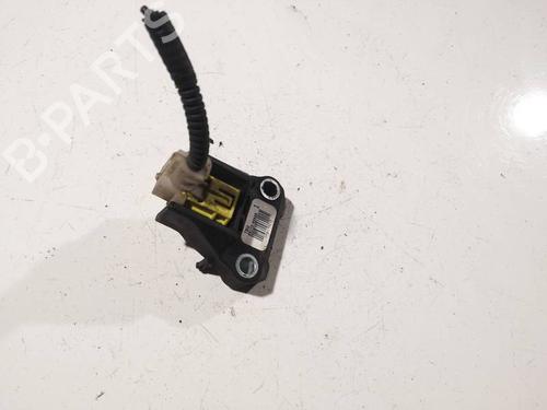 Used Electronic module Electronic module TOYOTA YARIS (_P9_) 1.4 D-4D (NLP90_, NLP90R) (90 hp) 32574238 32574238