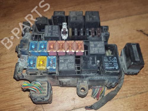 Used Fuse box Fuse box KIA CLARUS (K9A) 2.0 i 16V (133 hp) 33520112 33520112