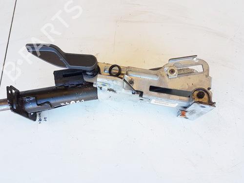 Used Steering column Steering column VOLVO S60 I (384) 2.4 (140 hp) 35632846 35632846