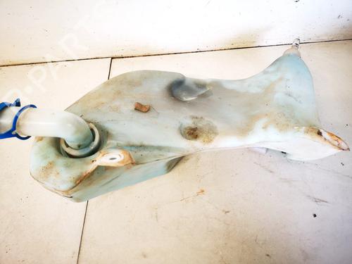 windscreen-washer-tank-audi-80-b4-saloon-8c2-1991-1992-1993-1994-1995-35515073 main image