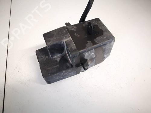 Used Fuse box Fuse box SKODA OCTAVIA I (1U2) 2.0 (116 hp) 32552607 32552607