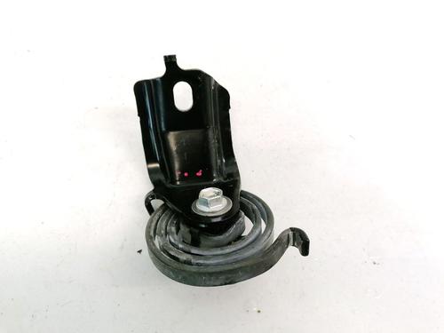 other-toyota-auris-_e18_-2012-2013-2014-2015-2016-2017-2018-2019-32899951 main image